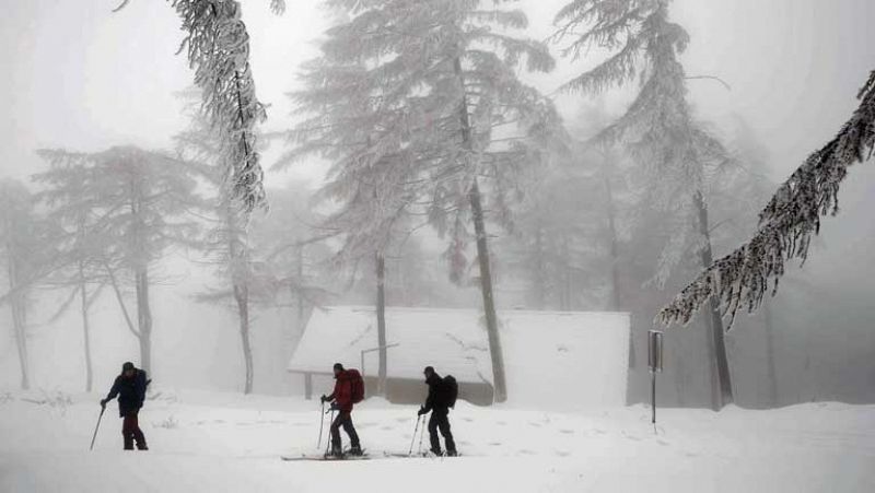 Heladas en zonas altas con nieve entre 300 y 600 metros en el norte de la península 