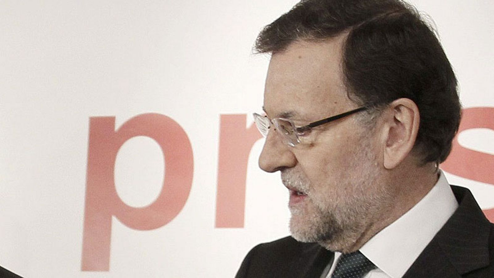 Informativo 24h: Rajoy pide "valentía" para salir entre "todos" de la crisis | RTVE Play