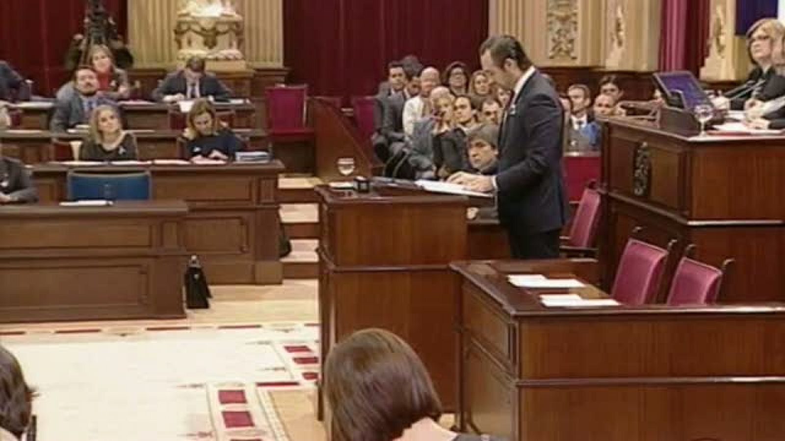 Informatiu Balear: Informatiu Balear en 2' - 26/11/13 | RTVE Play