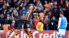 Douglas mata el partido con un obús (3-0)