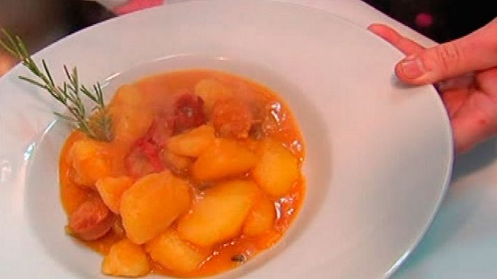 RTVE Cocina - Patatas a la riojana