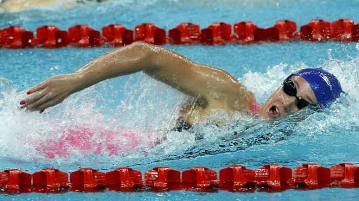 Mireia Belmonte, récord mundial de 1.500 metros en piscina corta