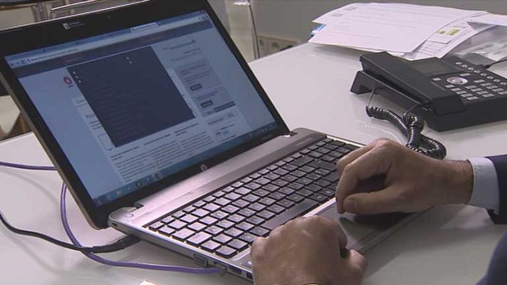 Telediario 1 - Día Internacional de Internet