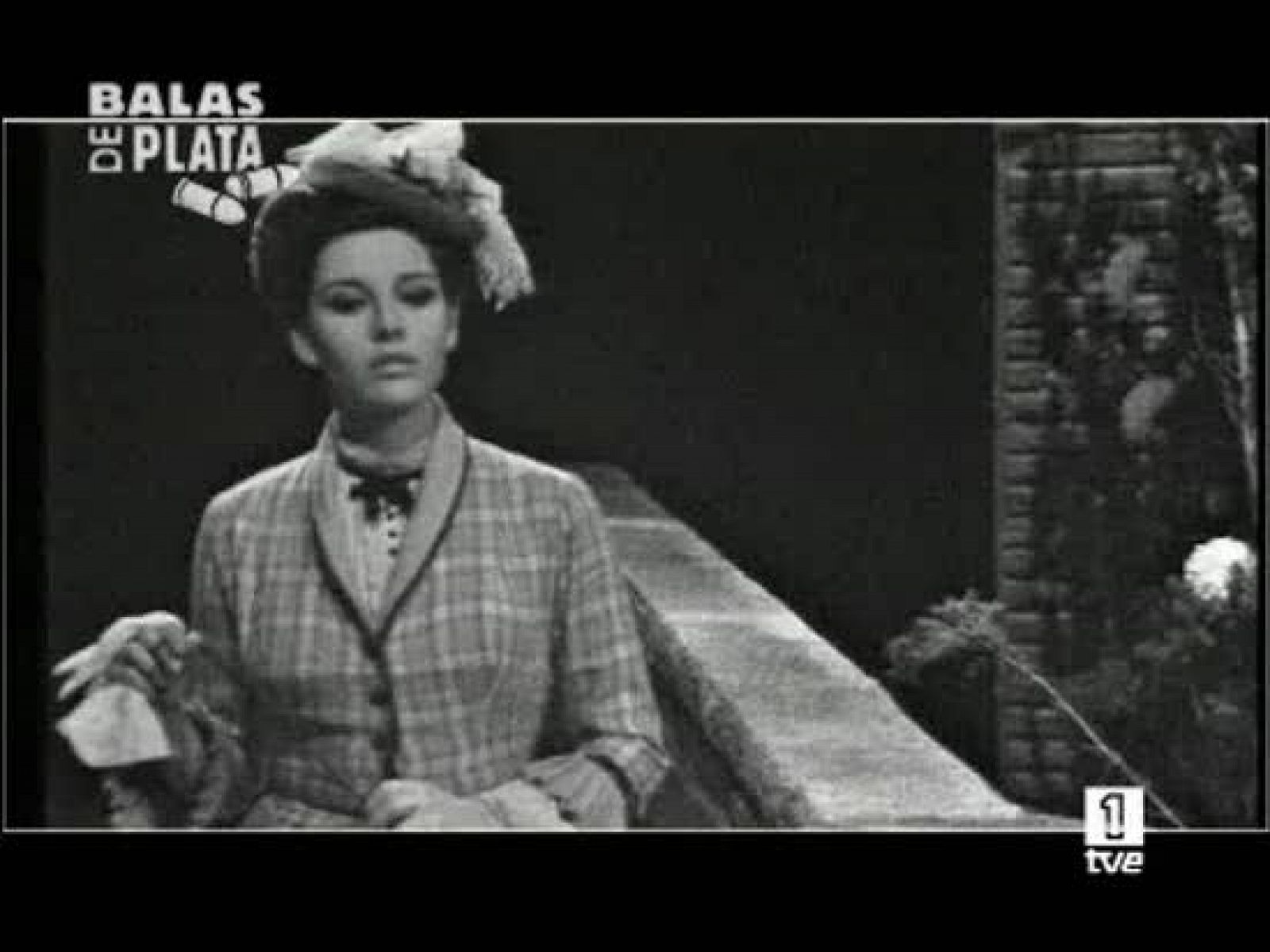 Lorena Berdún entrevista a uno de los mitos vivientes de nuestro cine | Ver