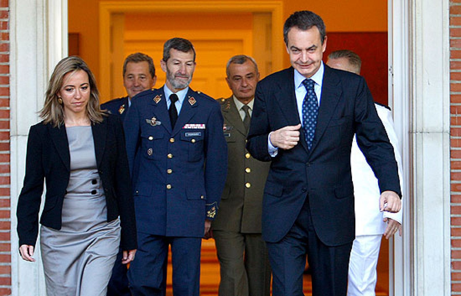 Zapatero y Chacón reciben a la nueva cúpula militar | Ver