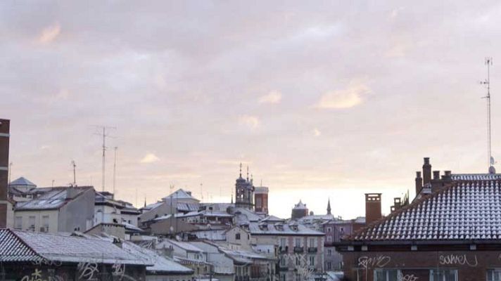 El tiempo - Lluvias en Canarias y vientos fuertes en el litoral de Galicia