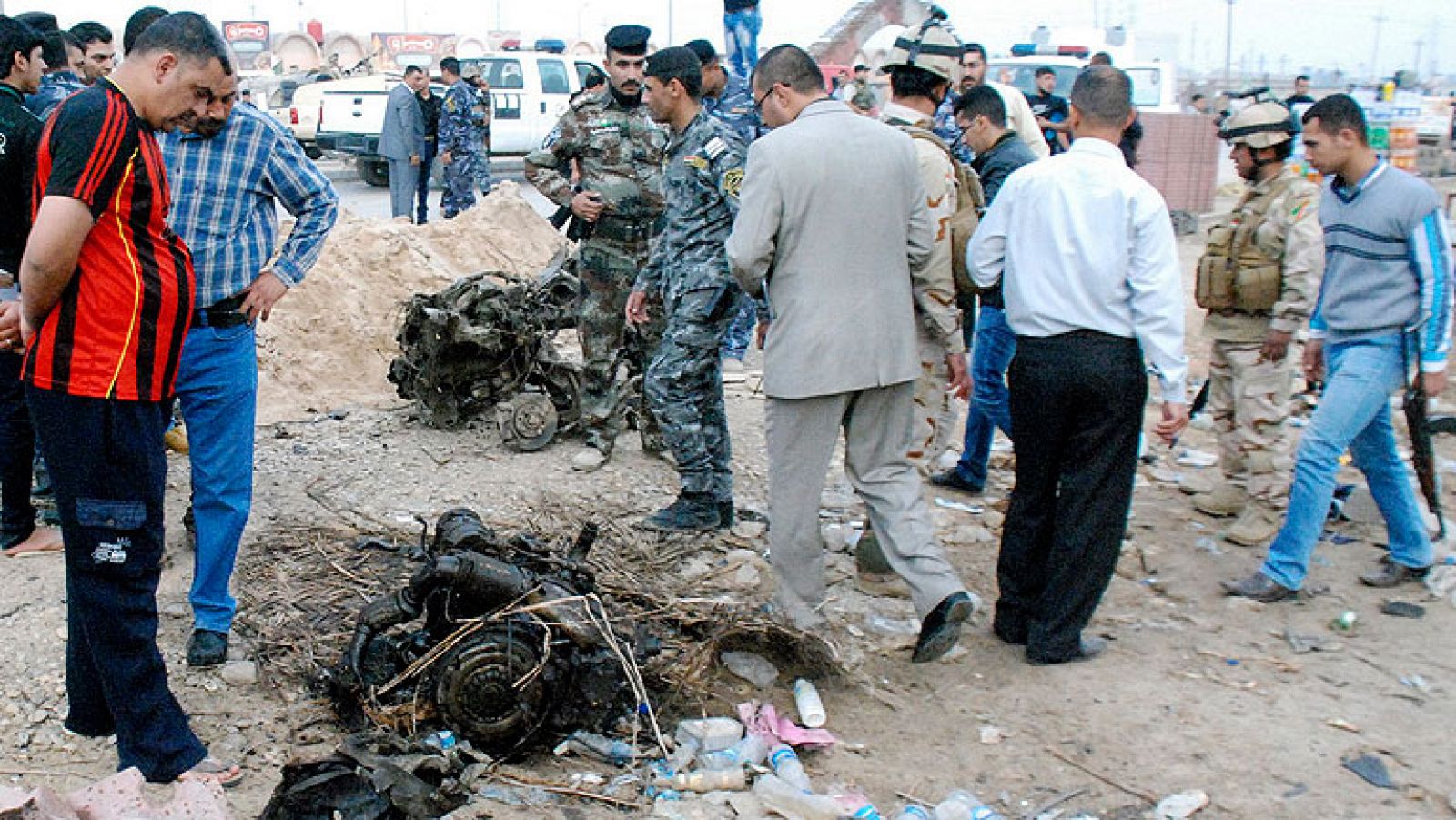 Un total de 948 personas, la mayoría de ellas civiles, han muerto durante el mes de noviembre en actos de violencia en Irak, según cifras presentadas este domingo por los ministerios del Interior, Defensa y Sanidad.