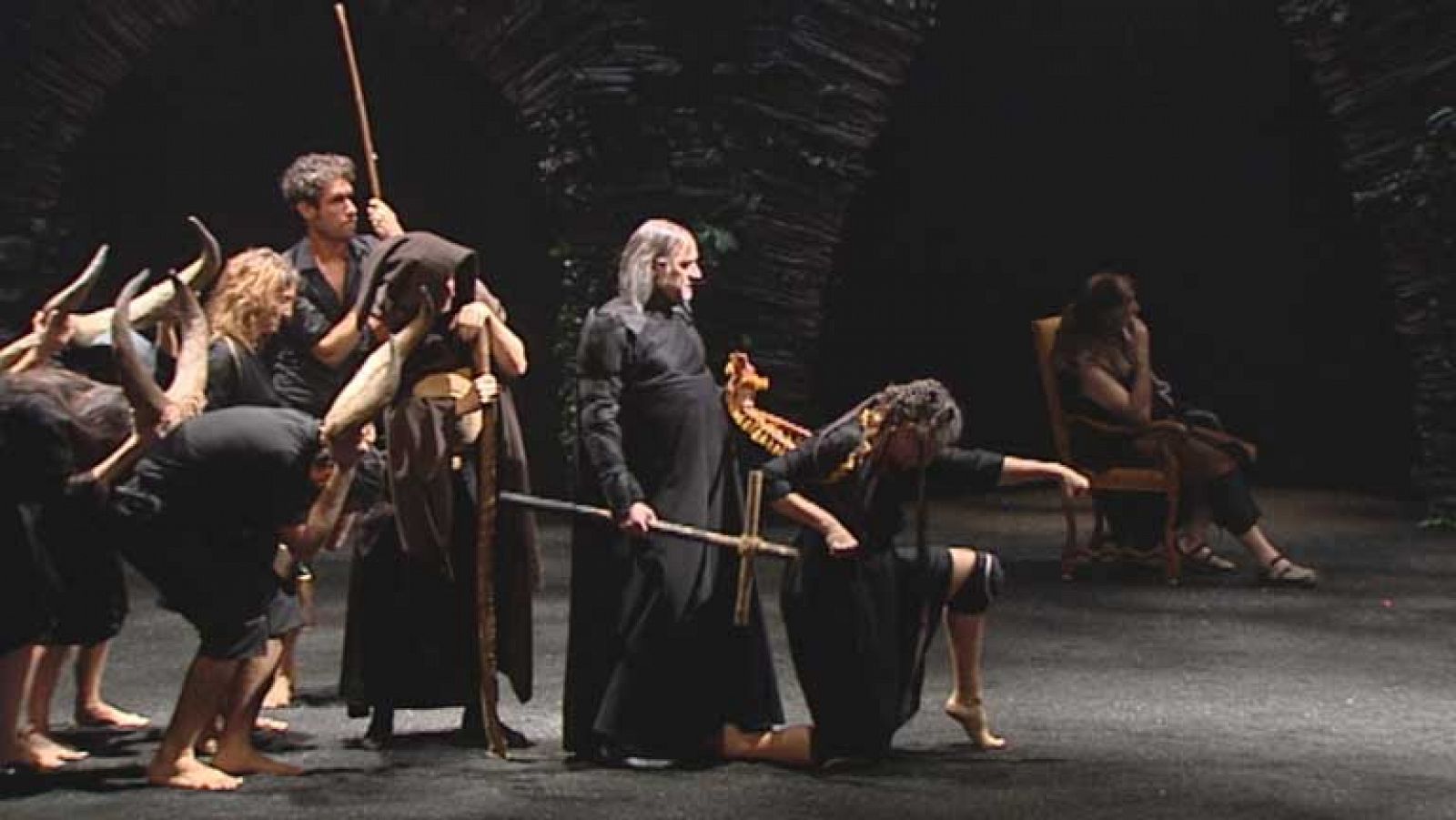 "Las Comedias Bárbaras" de Valle-Inclán vuelven a subirse a un escenario