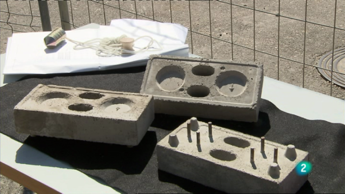 Fábrica de ideas - Inventa: Ladrillo autocentrable.