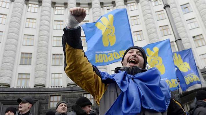 Telediario 1 - Telediario - 15 horas - 02/12/13