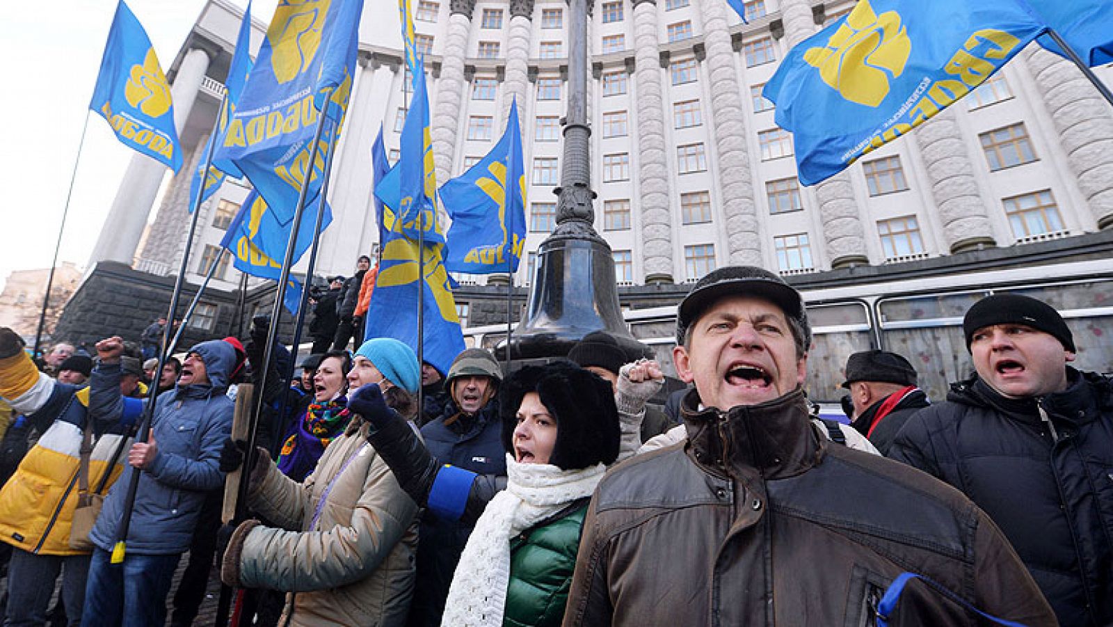 El primer ministro ucraniano dice que la situación está "descontrolada" - Informativo 24h | Ver