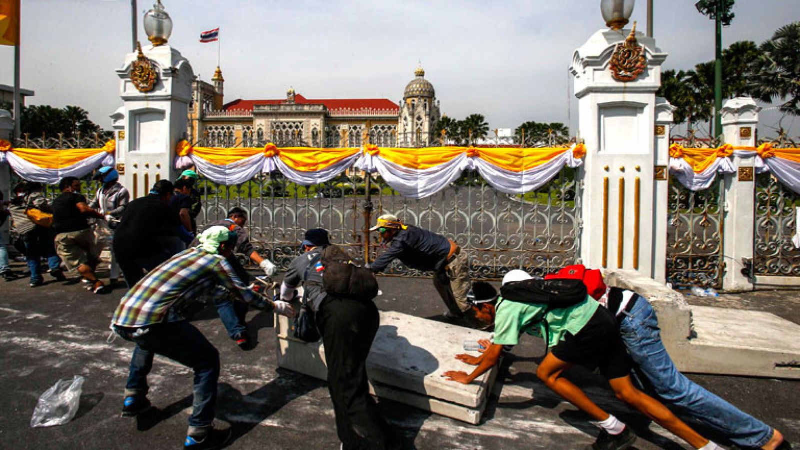 Telediario 1: Siguen las protestas en Tailandia | RTVE Play