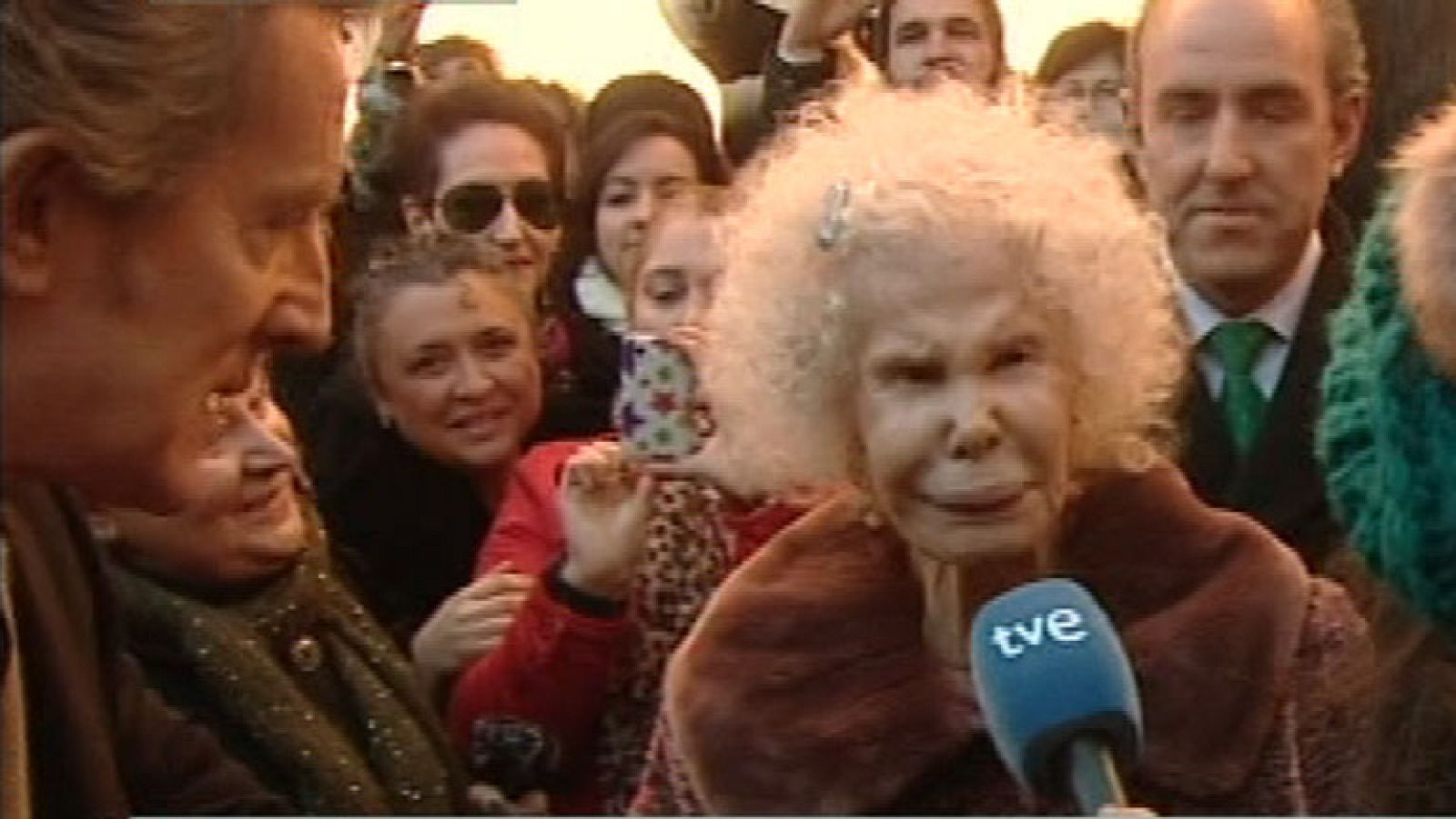 La mañana  - Duquesa de Alba: "Celebraré la Navidad en familia en mi casa"