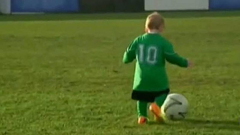 Un bebé de 20 meses, 'profesional' del fútbol en Bélgica 