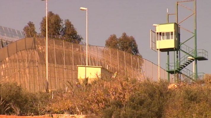 Telediario 1 - Asalto a la frontera