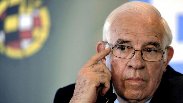 Telediario 1 - Luis Aragonés anuncia que no volverá a entrenar