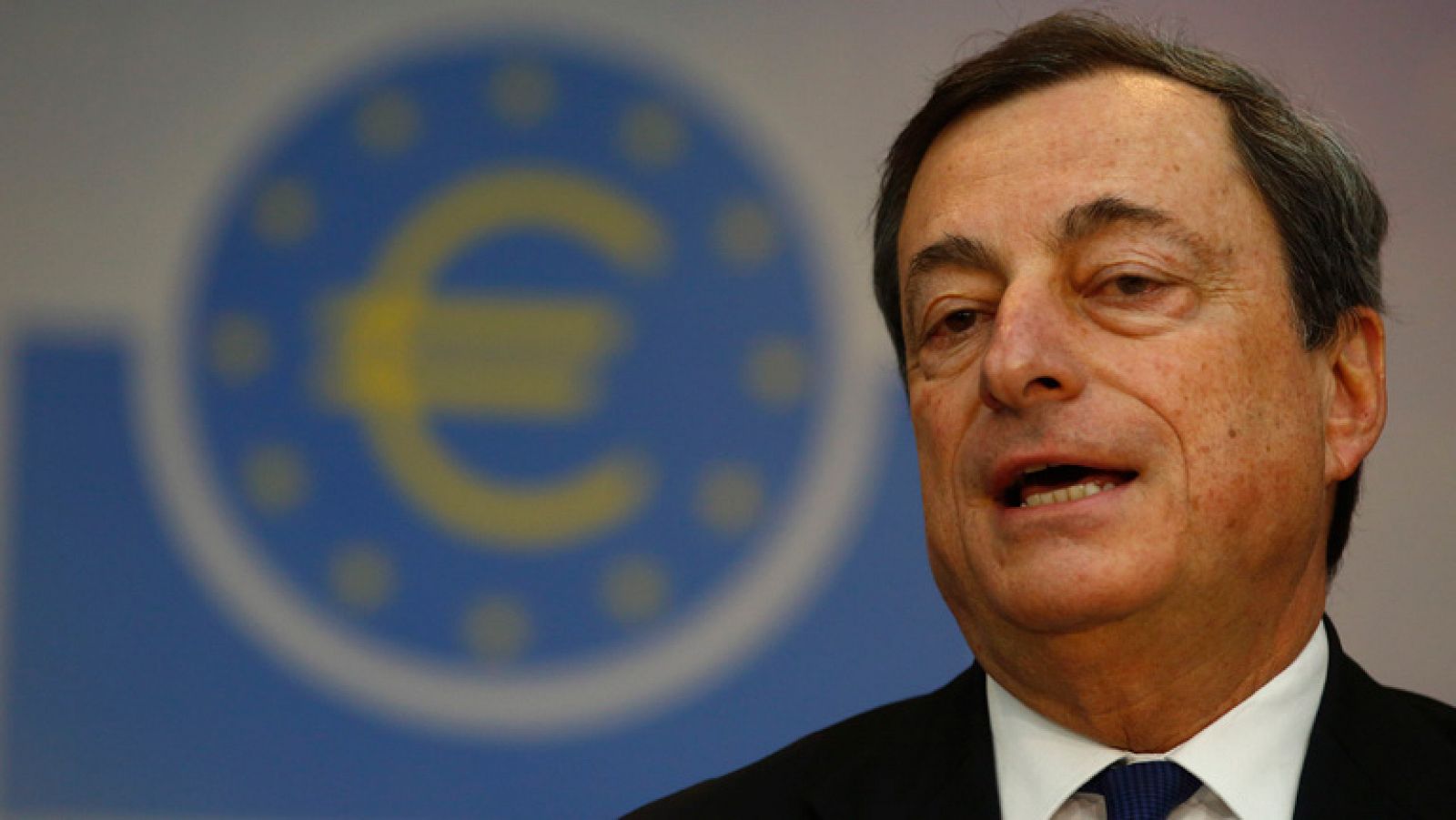 Draghi: "El uso que han hecho los bancos de esta liquidez era, principalmente, para comprar bonos del Estado" | Ver