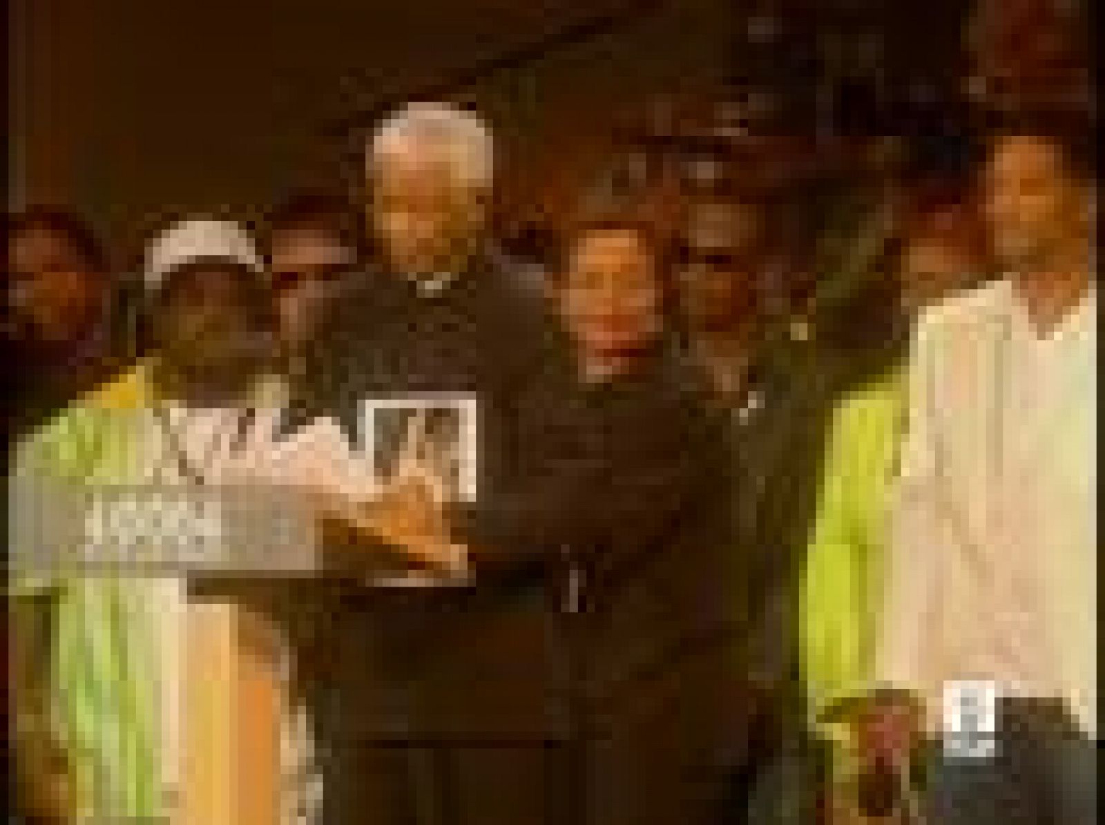 Informe semanal - Nelson Mandela cumple 90 años | Ver