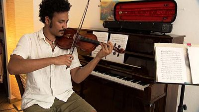 Cuerdas que acercan mundos