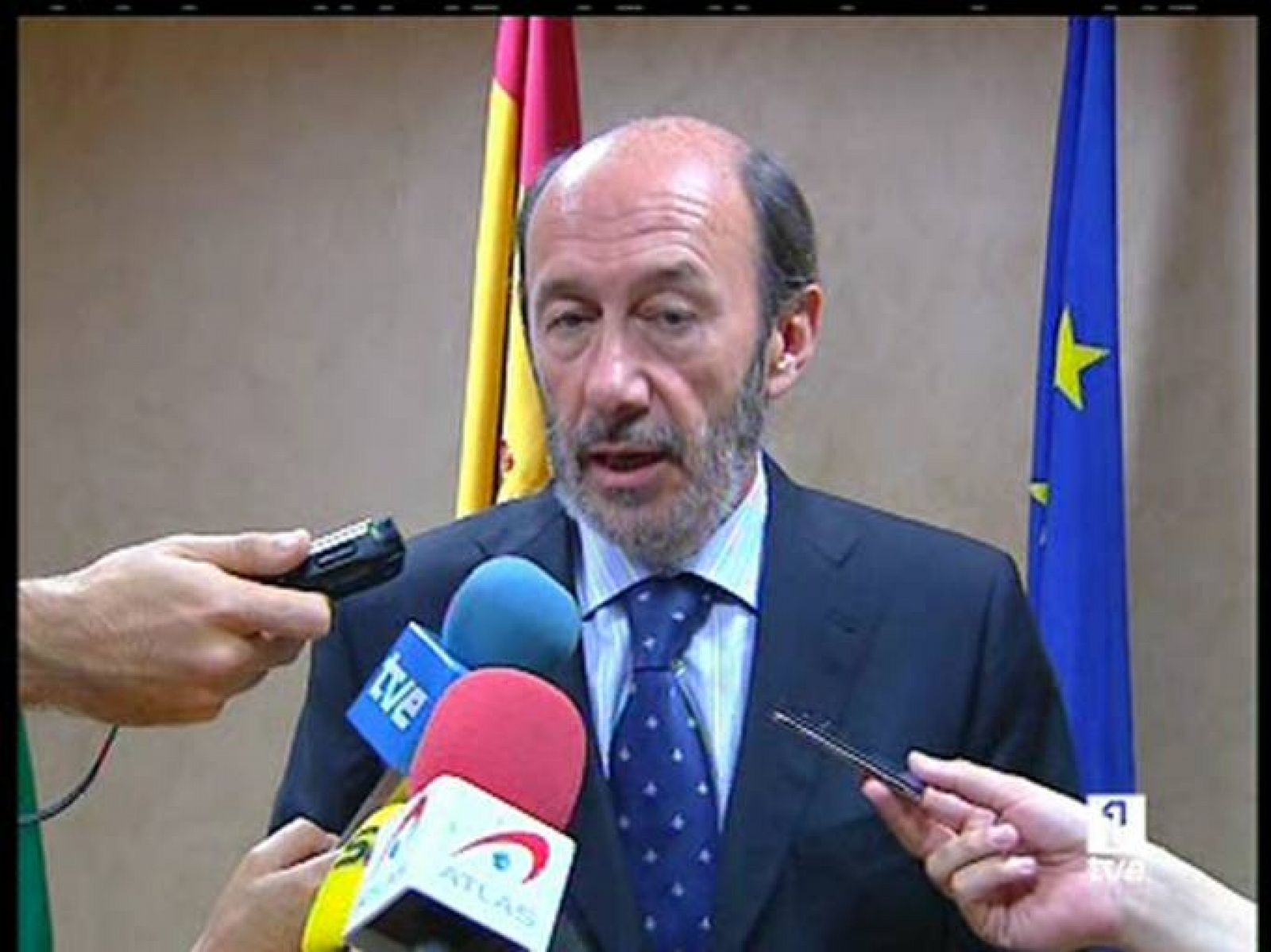 Sin programa: Rubalcaba condena los atentados | RTVE Play