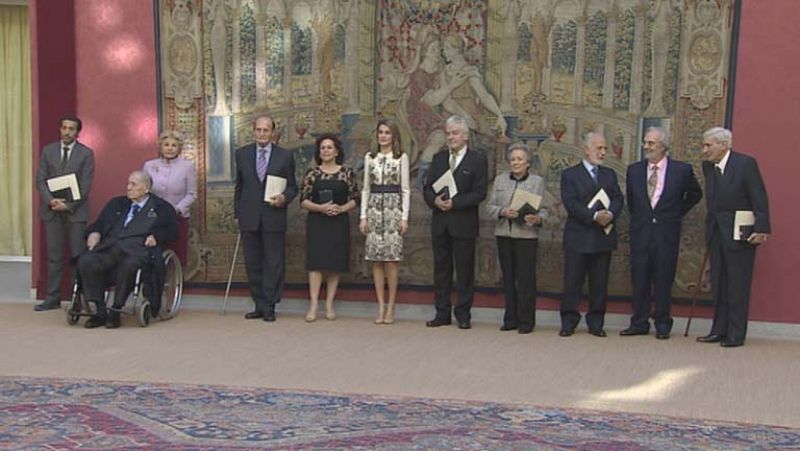 La princesa Letizia preside la entrega de las Medallas al Mérito Bellas Artes 2012