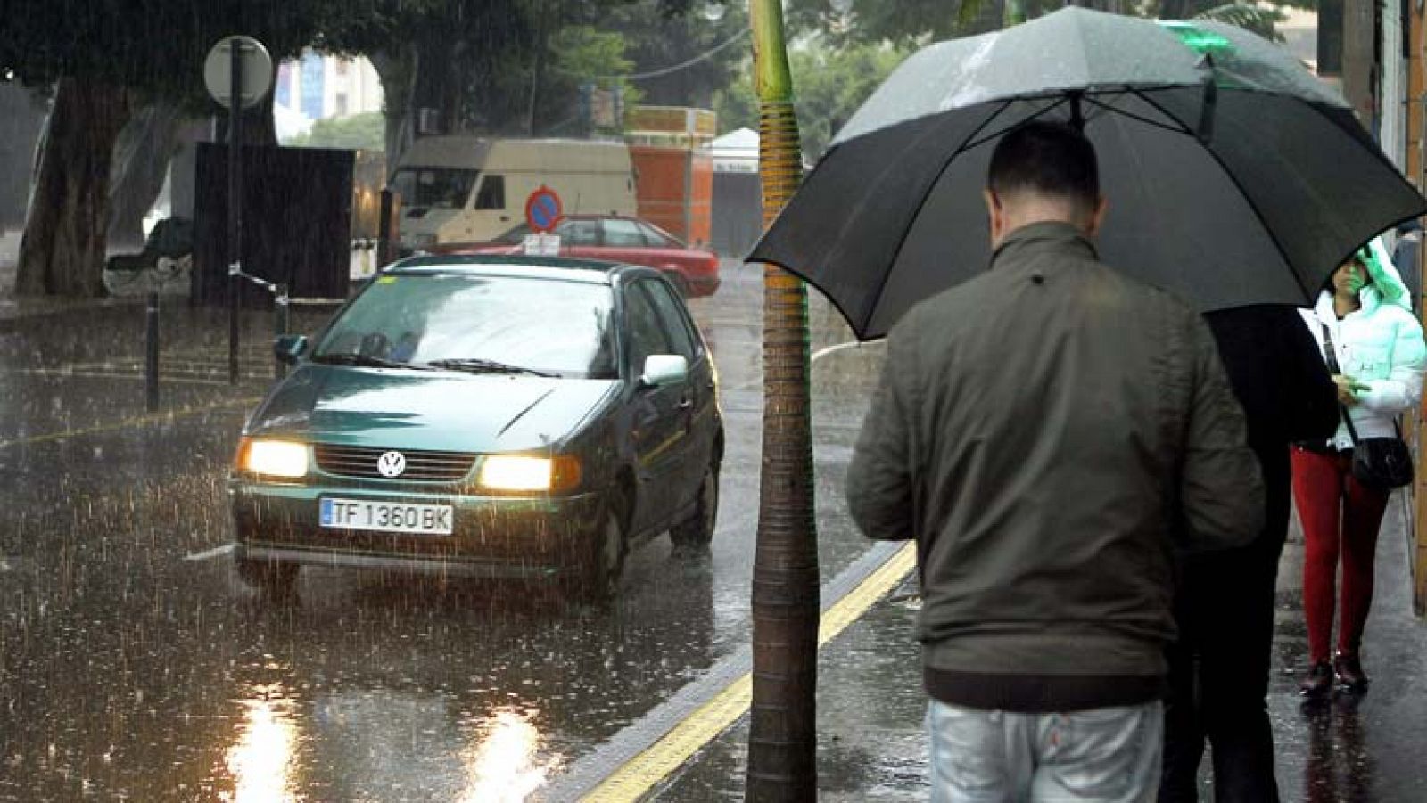 El tiempo: Lluvias y vientos fuertes en Canarias  | RTVE Play