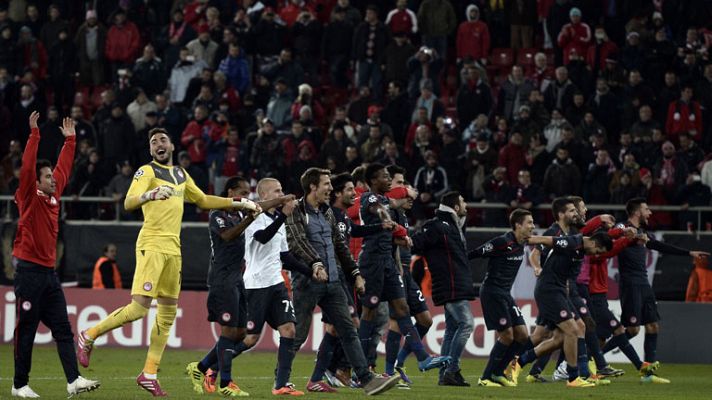 Olympiacos y Leverkusen pasan a octavos de la Champions