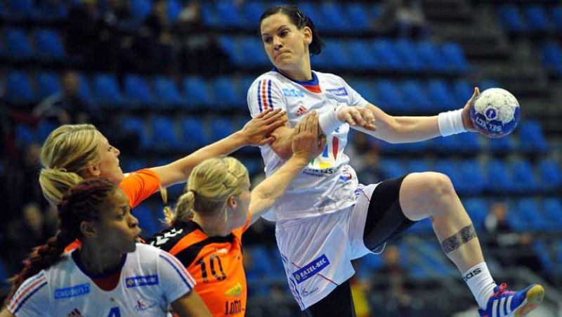 La selección francesa de balonmano femenino se ha impuesto a la holandesa por 19-23.