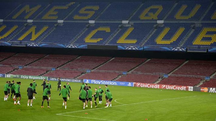 Telediario 1 - Un himno del Barça que suena a chino