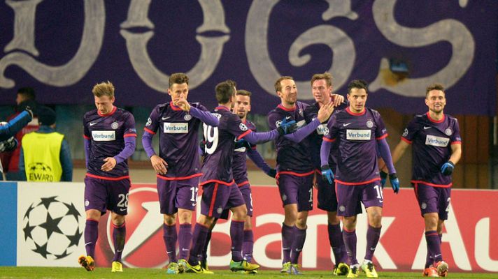 Telediario 1 - El Zenit acompaña al Atleti a octavos pese a ser goleado en Viena