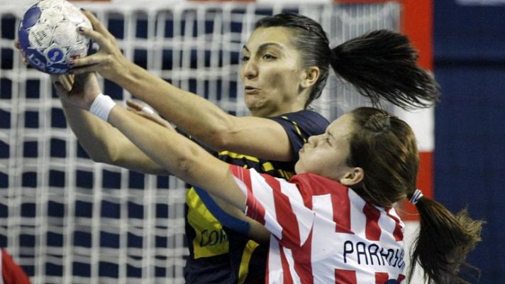 Las 'guerreras' del balonmano se ensañan con Paraguay