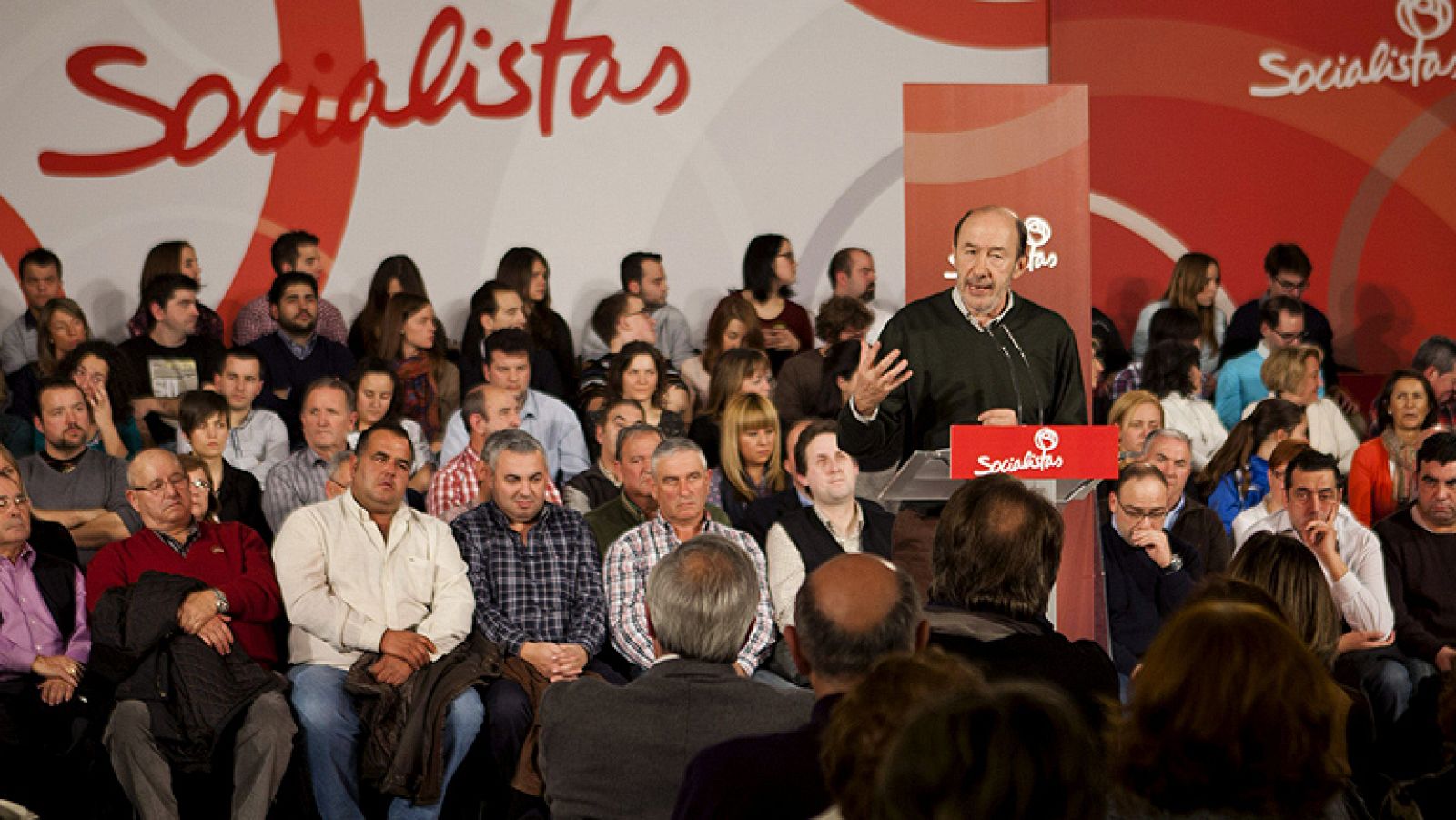 Rubalcaba insiste en la reforma de la Constitución para un mejor funcionamiento del Estado