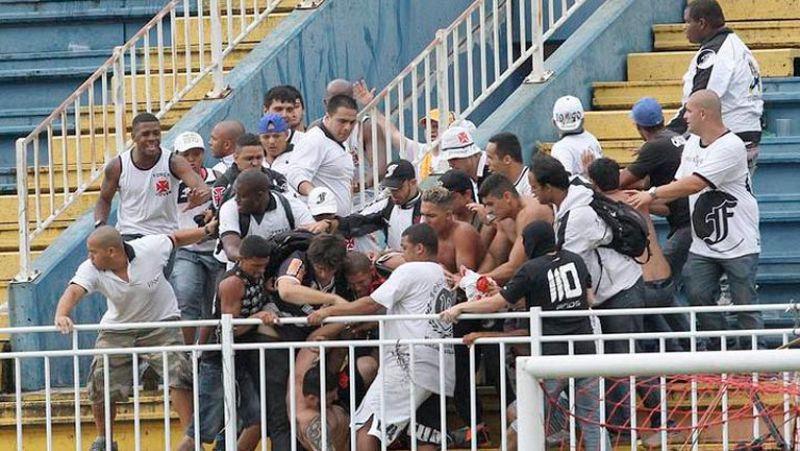 Castigo a los clubes implicados en los disturbios en Brasil 