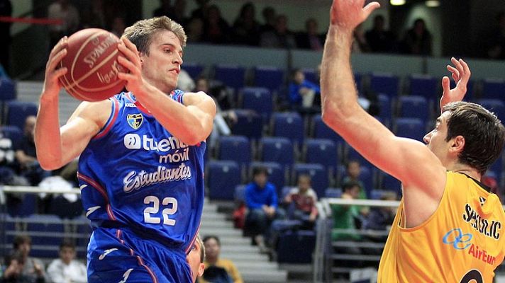 Baloncesto en RTVE - Tuenti Móvil Estudiantes 85 - Iberostar Tenerife 88
