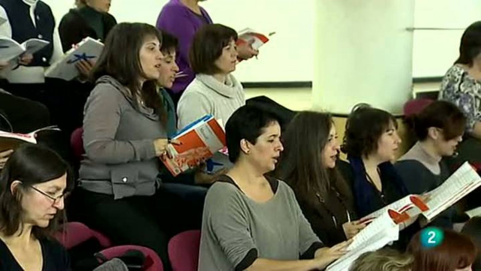Atención obras: Un grupo de aficionados interpreta 'El Mesías' | RTVE Play