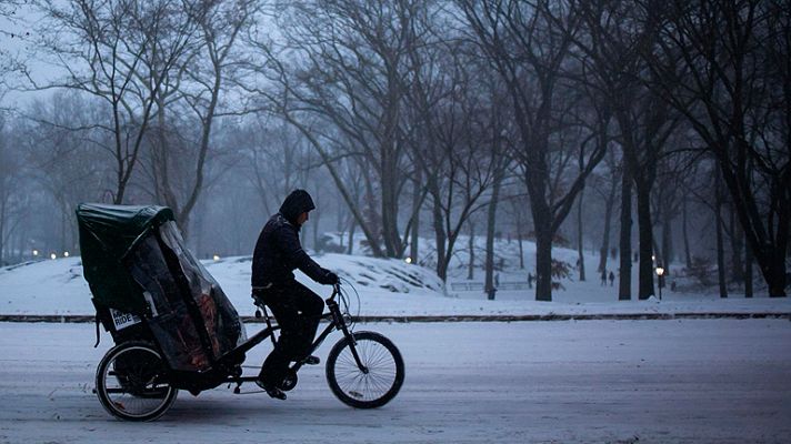 Informativo 24h - Temporal de frío y nieve en EE.UU.