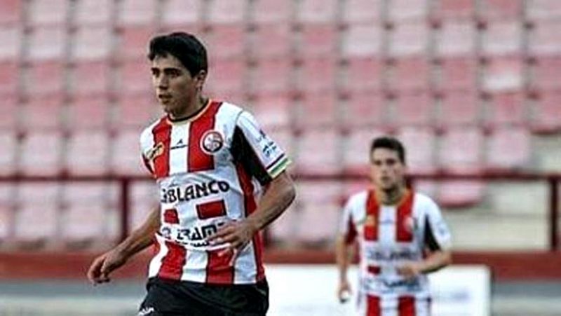 Este fin de semana hemos tenido un partido muy especial en España. En el estadio Las Gaunas se enfrentaban el Logroñés... contra el Logroñés.