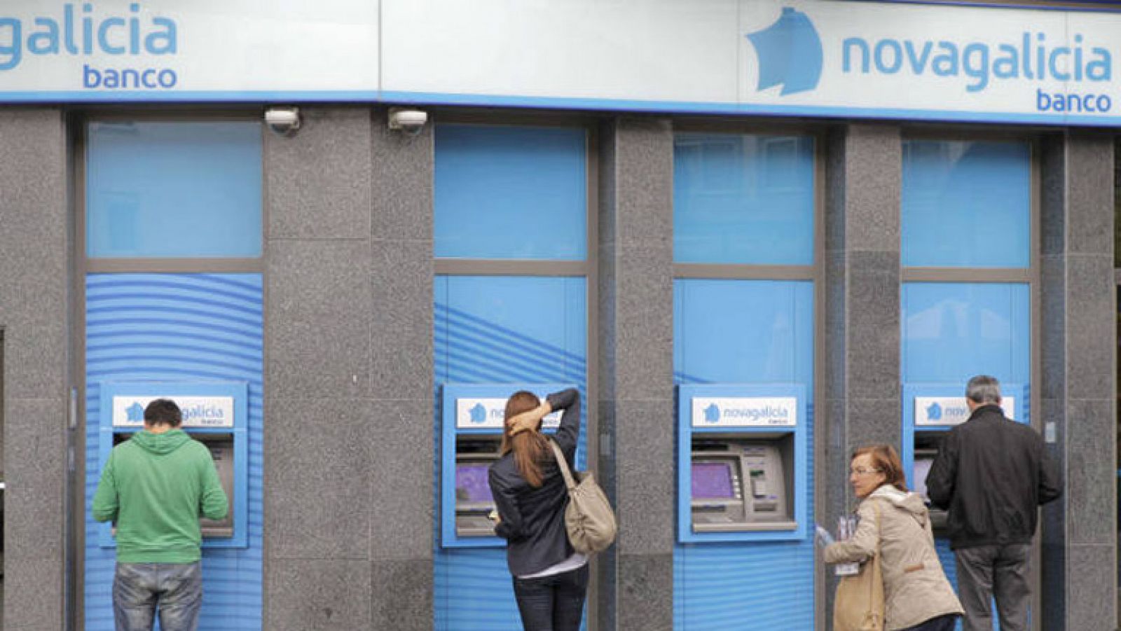 El FROB recibe "seis ofertas vinculantes" para comprar Novagalicia Banco