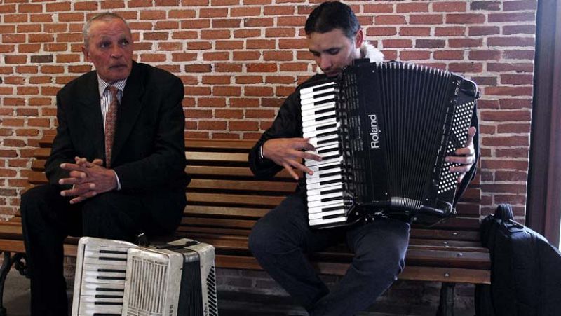 Barcelona acoge el único concierto en España del fenómeno mundial "Playing for change"