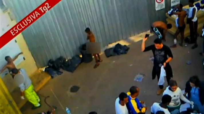  - Indignación en Italia por un vídeo que revela el trato que reciben los inmigrantes en Lampedusa