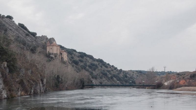 Lluvias en el oeste y nieblas matinales en el interior peninsular