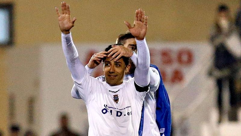 Los futbolistas del Xátiva, que este miércoles han entrenado en Valdevebas, tuvieron problemas al llegar a Madrid para encontrar su hotel. Y es que el centro de Madrid está estos días complicado de tráfico... mucho más si el hotel está en una zona pe