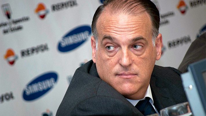 Telediario 1 - El fútbol español clama contra del expediente de la UE