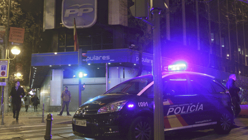  El juez Ruz envía a la policía a la sede del PP para conseguir documentación sobre su reforma