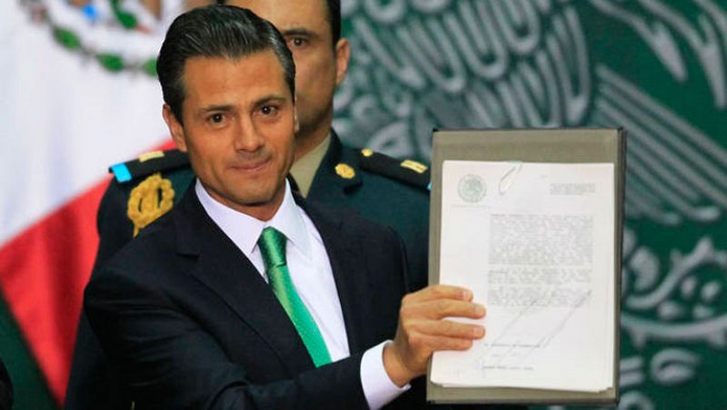 México reforma la Constitución para dar entrada a capital privado en la explotación de hidrocarburos