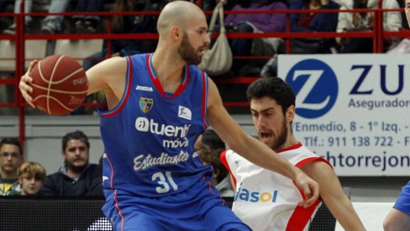 Tuenti Móvil Estudiantes 54 - Cajasol 61