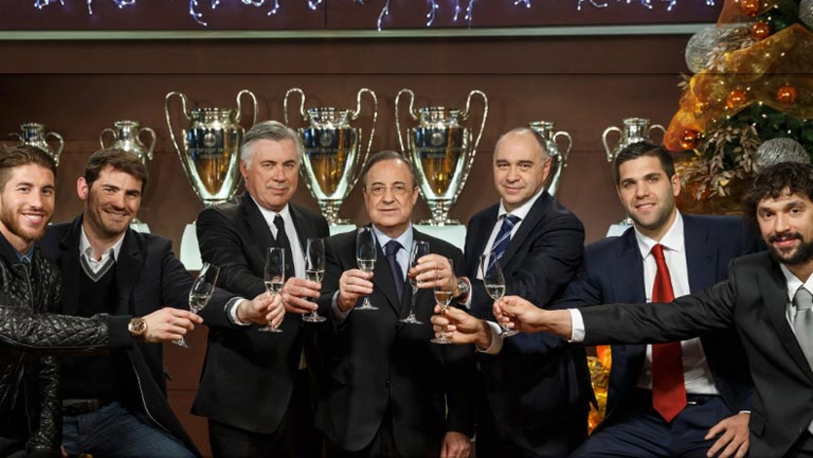 Telediario 1: El Madrid se une a las felicitaciones navideñas | RTVE Play