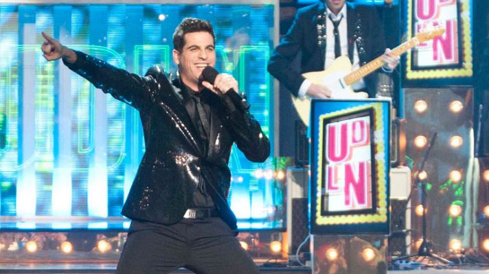 Uno de Los Nuestros - Edu canta "Born to be alive"