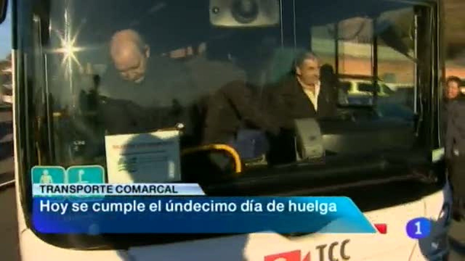   Undécimo día de huelga en el TCC. La Policía Foral y la autopsia determinarán las causas de la muerte de un matrimonio octogenario en Olite. Mañama parten de Madrid dos voluntarios navarros de Cruz Roja a Filipinas. (26/12/2013)