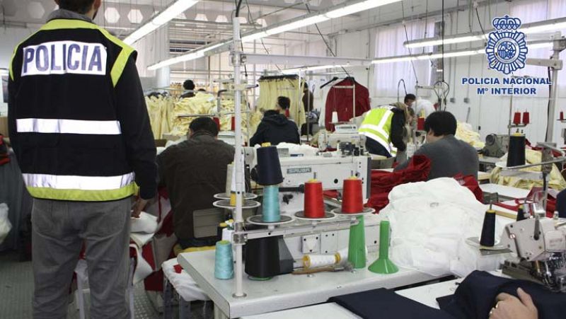 La policía desarticula la mayor red de falsificacion de ropa de los últimos dos años  